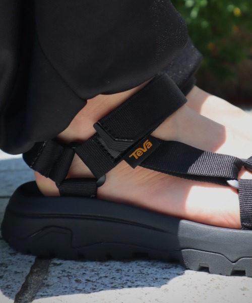 Teva(テバ)の「HURRICANE XLT3 1173670(サンダル・メンズ・ブラック・29.0cm/28.0cm/27.0cm/26.0cm/25.0cm)」の4枚目の写真