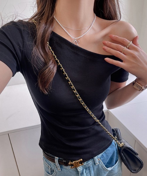 SallyLunn(サリーラン)の「ワンショルフィットカットソー(Tシャツ/カットソー・レディース・ホワイト/ブラック・MEDIUM/LARGE)」の1枚目の写真