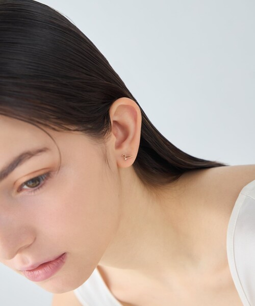 ete（エテ）の「[ゾディアック] K10YG ダイヤモンド ピアス /しし座（ピアス（片耳用）・レディース・イエローゴールド・FREE）」の4枚目の写真