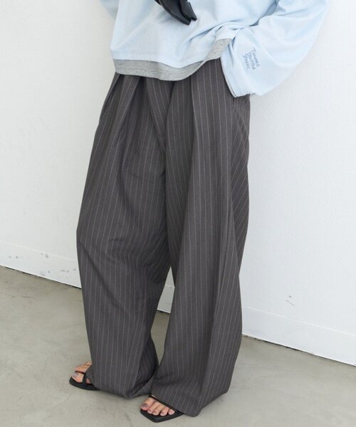CIAOPANIC TYPY(チャオパニックティピー)の「【UNISEX】タックボリュームワイドスラックスパンツ/サイドラインスラックス(スラックス・レディース・ブラック/グレー/ネイビー/ライトグレー/ベージュ/ブラウン/チャコールグレー/モカ・SMALL/LARGE/MEDIUM)」の18枚目の写真