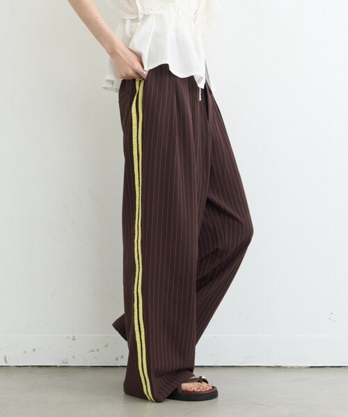 CIAOPANIC TYPY(チャオパニックティピー)の「【UNISEX】タックボリュームワイドスラックスパンツ/サイドラインスラックス(スラックス・レディース・ブラック/グレー/ネイビー/ライトグレー/ベージュ/ブラウン/チャコールグレー/モカ・SMALL/LARGE/MEDIUM)」の21枚目の写真