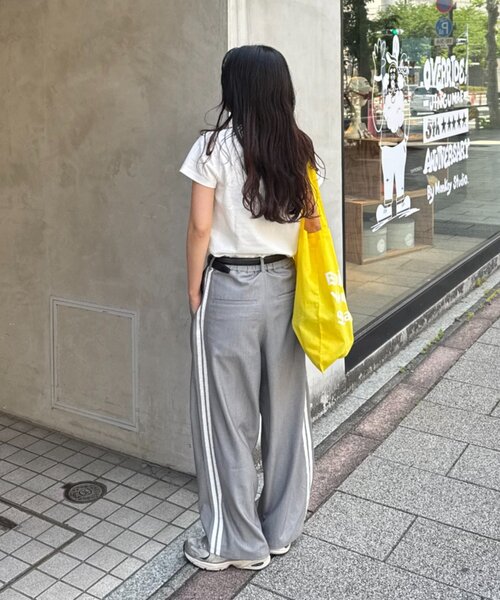 CIAOPANIC TYPY（チャオパニックティピー）の「【UNISEX】タックボリュームワイドスラックスパンツ/サイドラインスラックス（スラックス・レディース・ブラック/グレー/ネイビー/ライトグレー/ベージュ/ブラウン・SMALL/LARGE/MEDIUM）」の22枚目の写真