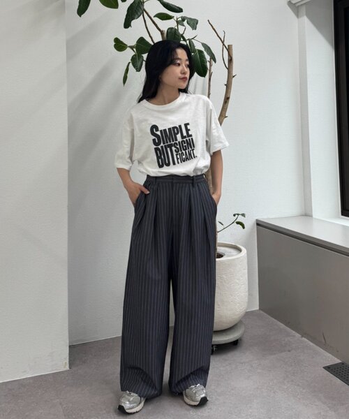 CIAOPANIC TYPY（チャオパニックティピー）の「【UNISEX】タックボリュームワイドスラックスパンツ/サイドラインスラックス（スラックス・レディース・ブラック/グレー/ネイビー/ライトグレー/ベージュ/ブラウン・SMALL/LARGE/MEDIUM）」の10枚目の写真