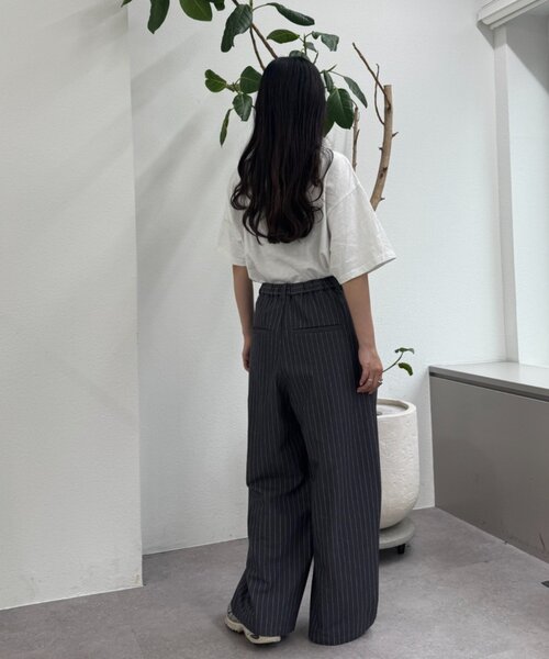 CIAOPANIC TYPY（チャオパニックティピー）の「【UNISEX】タックボリュームワイドスラックスパンツ/サイドラインスラックス（スラックス・レディース・ブラック/グレー/ネイビー/ライトグレー/ベージュ/ブラウン・SMALL/LARGE/MEDIUM）」の8枚目の写真