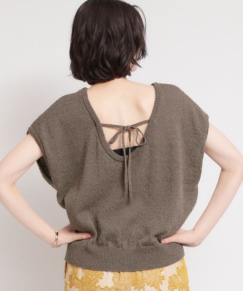 THE SHOP TK (ザ ショップ ティーケー )の「さりげない抜け感 ペーパーヤーン風ニット(ニット/セーター・レディース・ブルー/ダークブラウン/ベージュ系その他5・12/13)」の5枚目の写真
