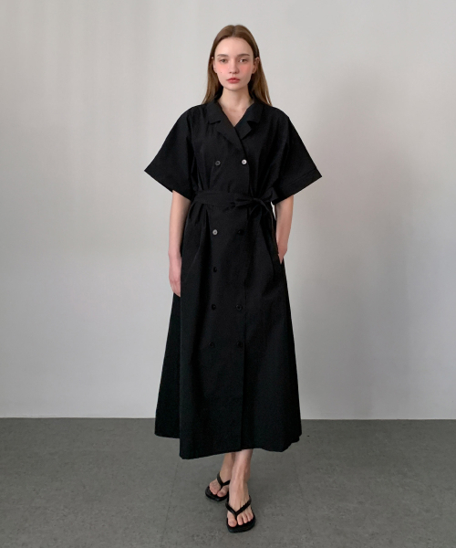 VASCARA（バスカラ）の「Double-Button Long Dress (2colors)（ワンピース・レディース・ブラック/ベージュ・FREE）」の3枚目の写真