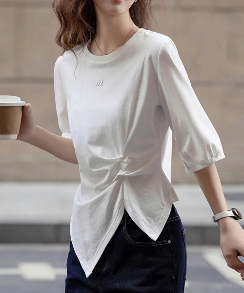 ONEP STAR(ワンピスター)の「アシンメトリーヘムブラウス(シャツ/ブラウス・レディース・ホワイト/ブラック・MEDIUM/LARGE/X-LARGE)」の4枚目の写真