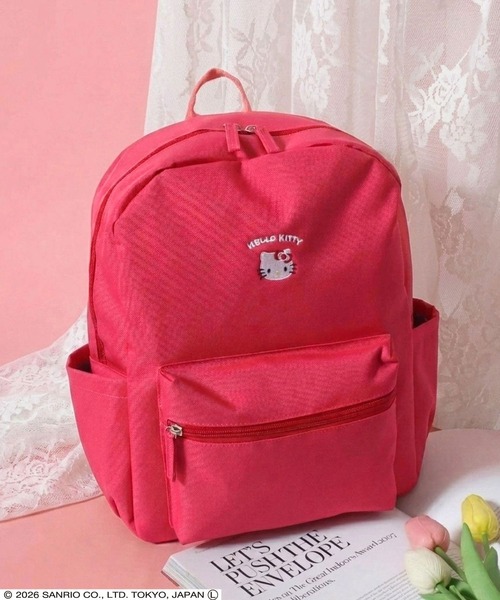 sanrio(サンリオ)の「Sanrio(サンリオ)キャラクターワンポイント刺繍リュックサック/レディース 通学 推し活バッグ(バックパック/リュック・レディース・サックスブルー/レッド/ピンク/ブラック・FREE)」の4枚目の写真