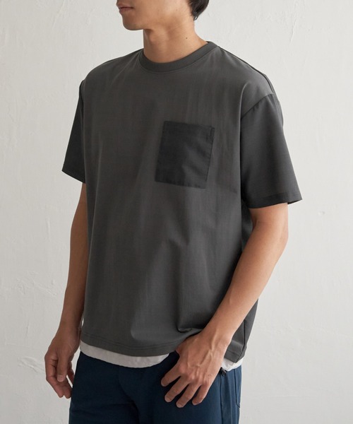 ikka(イッカ)の「冷感異素材コンビTシャツ(Tシャツ/カットソー・メンズ・カーキ/チャコール/ネイビー/ホワイト・M/L/XL/S)」の3枚目の写真
