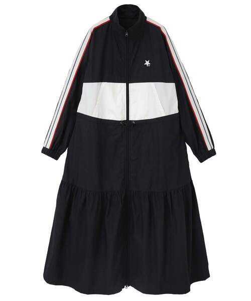 CONVERSE TOKYO（コンバーストウキョウ）の「【CONVERSE TOKYO】SIDE LINE TRACK TIERED DRESS / トラックジャージ / ジャージワンピース / スタンドカラー / ジップアップ  / 羽織り / コート（ワンピース・レディース・カーキ/ブラック/ブルー・FREE）」の20枚目の写真