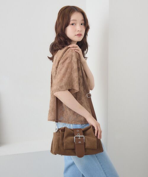 RETRO GIRL(レトロガール)の「ベルトバックルミニバッグ(ショルダーバッグ・レディース・ブラック/ブラウン/オフホワイト・ONE SIZE)」の16枚目の写真