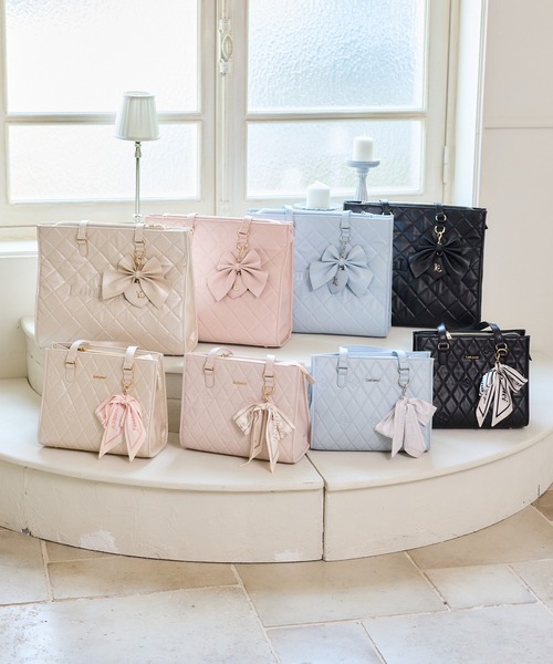 LouLoumei(ルルミー)の「リボンチャーム付き刺繍ロゴキルティングキャリーオントート(トートバッグ・レディース・ピンク系その他/ブラック/ピンク/サックスブルー・FREE)」の19枚目の写真