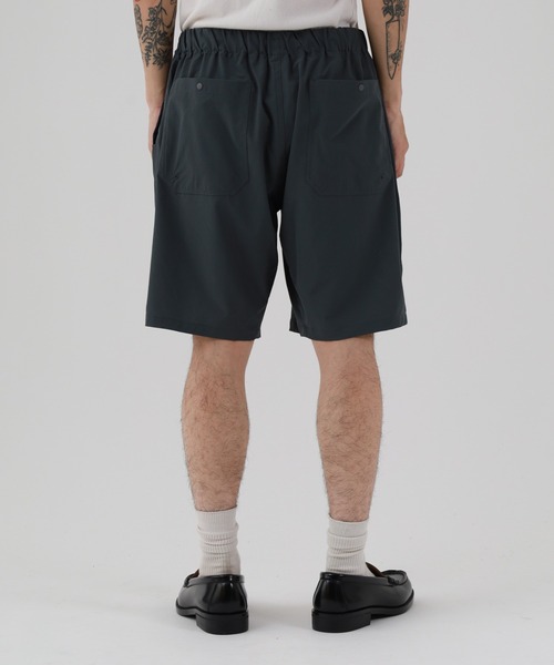 FUNALIVE(ファンアライブ)の「MANYMENMANYMINDS / AIRLEAKFABRIC/半袖オープンカラーシャツ/ショートパンツ/セットアップ(セットアップ・メンズ・ブラック/チャコール・L/M)」の13枚目の写真