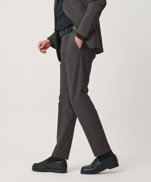 BEAUTY&YOUTH UNITED ARROWS(ビューティーアンドユースユナイテッドアローズ)の「【WEB限定】 360°MASTER スマート イージーパンツ NO.3 セットアップ対応 撥水 ストレッチ ウォッシャブル(その他パンツ・メンズ・ダークグレー/ブラック/ネイビー/ダークブラウン・S/XL/L/M)」の2枚目の写真