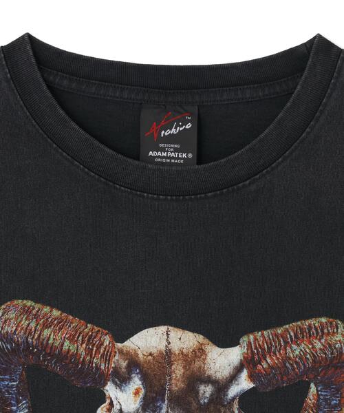 ADAM PATEK(アダムパテック)の「ADAMPATEK/アダムパテック/RED:BANSHEE SPIKE THRONE Graphic short sleeve t-shirt(Tシャツ/カットソー・レディース・ブラック・2/1)」の3枚目の写真