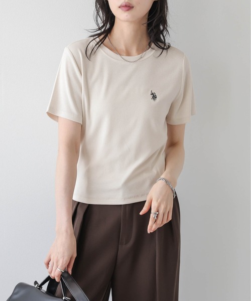 La-gemme（ラジェム）の「U.S. POLO ASSN. 別注 ロゴ刺繍 Tシャツ（Tシャツ/カットソー・レディース・ホワイト/モカ/ネイビー/ベージュ/グレー/ピンク/ブラック・フリー）」の5枚目の写真