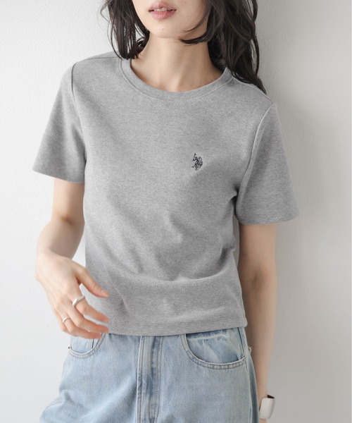 La-gemme（ラジェム）の「U.S. POLO ASSN. 別注 ロゴ刺繍 Tシャツ（Tシャツ/カットソー・レディース・ホワイト/モカ/ネイビー/ベージュ/グレー/ピンク/ブラック・フリー）」の4枚目の写真