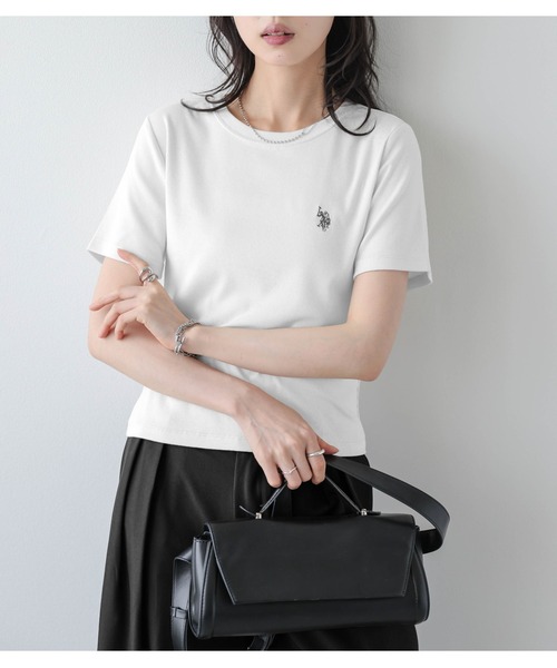 La-gemme（ラジェム）の「U.S. POLO ASSN. 別注 ロゴ刺繍 Tシャツ（Tシャツ/カットソー・レディース・ホワイト/モカ/ネイビー/ベージュ/グレー/ピンク/ブラック・フリー）」の2枚目の写真