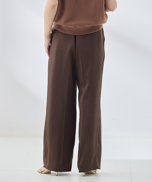 journal standard L'essage(ジャーナルスタンダードレサージュ)の「サテンタックパンツ(その他パンツ・レディース・ブラック/ブラウン系その他・38/36)」の14枚目の写真