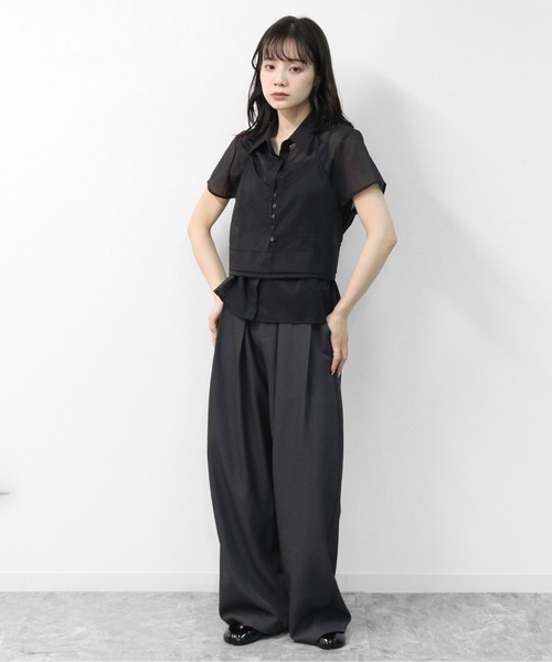 THE CELL.(ザセルドット)の「キャミレイヤード シアーシャツ CAMISOLE LAYERED SHEER SHIRT(シャツ/ブラウス・レディース・グレー/ブラック/ブラウン・FREE)」の9枚目の写真