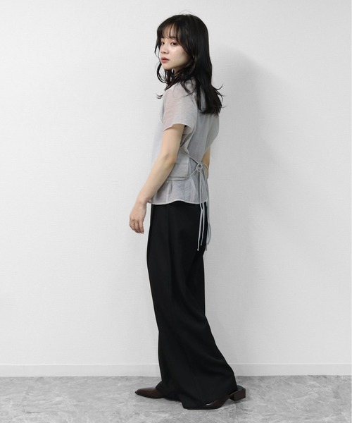 THE CELL.(ザセルドット)の「キャミレイヤード シアーシャツ CAMISOLE LAYERED SHEER SHIRT(シャツ/ブラウス・レディース・グレー/ブラック/ブラウン・FREE)」の21枚目の写真
