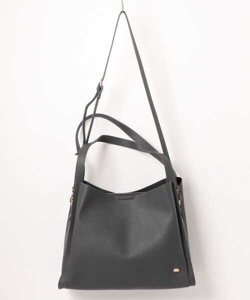 LA BAGAGERIE(ラバガジェリー)の「ソフトシュリンク2WAYハンドバッグ large(ハンドバッグ・レディース・ブラック/ダークグレー/ブラウン/グレイッシュベージュ・FREE)」の2枚目の写真