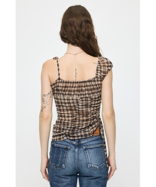 MOUSSY(マウジー)の「ASYMMETRY GATHER トップス(タンクトップ・レディース・ブルー系その他/ブラック/アイボリー/ブラウン系その他・FREE)」の17枚目の写真