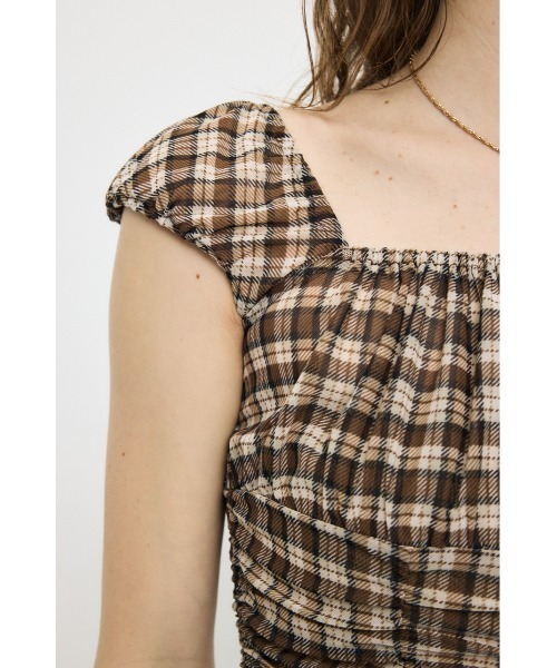 MOUSSY(マウジー)の「ASYMMETRY GATHER トップス(タンクトップ・レディース・ブルー系その他/ブラック/アイボリー/ブラウン系その他・FREE)」の20枚目の写真