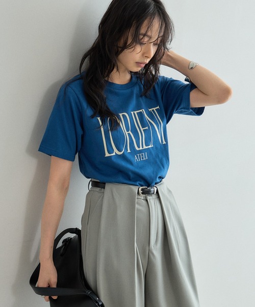&. NOSTALGIA（アンドドットノスタルジア）の「カラーロゴプリントTシャツ（Tシャツ/カットソー・レディース・ブルー/オフホワイト・FREE）」の8枚目の写真
