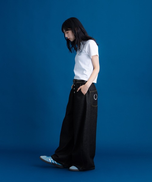 Remember.(リメンバー)の「ハートパッチポケットワイドデニムパンツ / Heart Patchpocket Wide Denimpants(デニムパンツ・メンズ・ブラック/ネイビー・LARGE/MEDIUM)」の18枚目の写真