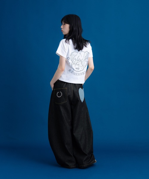 Remember.(リメンバー)の「ハートパッチポケットワイドデニムパンツ / Heart Patchpocket Wide Denimpants(デニムパンツ・メンズ・ブラック/ネイビー・LARGE/MEDIUM)」の20枚目の写真