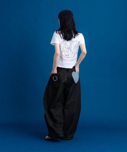 Remember.(リメンバー)の「ハートパッチポケットワイドデニムパンツ / Heart Patchpocket Wide Denimpants(デニムパンツ・メンズ・ブラック/ネイビー・LARGE/MEDIUM)」の21枚目の写真