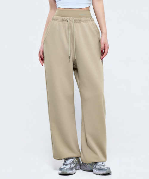 PHYSICAL GARMENTS（フィジカルガーメンツ）の「P5069 ウィメンズレイヤードワイドパンツ [ベージュ]（スウェットパンツ・レディース・ベージュ・SMALL/MEDIUM）」の2枚目の写真