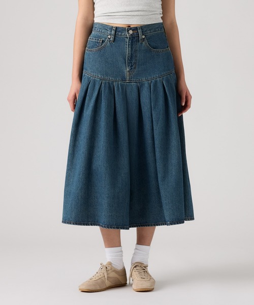 Levi's(リーバイス)の「Levi's/リーバイス ヨーク プリーツスカート(デニムスカート・レディース・インディゴブルー・28inch)」の1枚目の写真