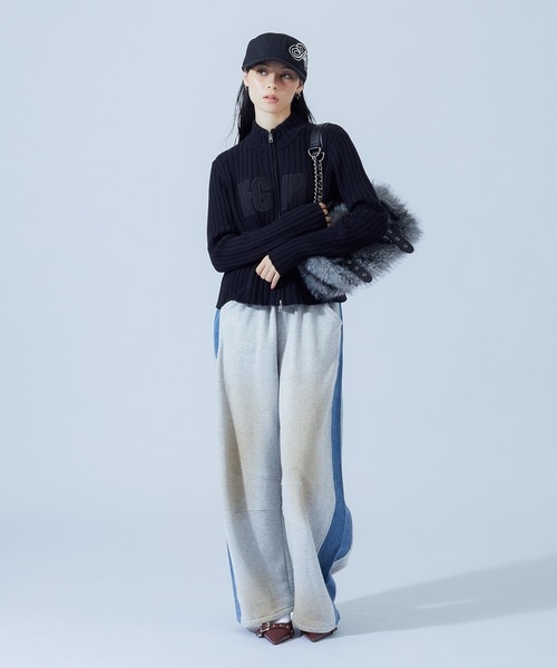 X-girl(エックスガール)の「FAUX FUR CHAIN BAG(ハンドバッグ・レディース・ブラック/ブラウン・ONE SIZE)」の19枚目の写真
