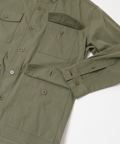 ITEMS URBANRESEARCH（アイテムズ アーバンリサーチ）の「4-pocket ツイルフィールドシャツジャケット（ミリタリージャケット・メンズ・チャコールグレー/オリーブ・MEDIUM/LARGE）」の18枚目の写真