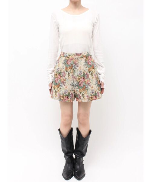 Ungrid(アングリッド)の「ゴブランショートパンツ(その他パンツ・レディース・その他1・FREE)」の3枚目の写真