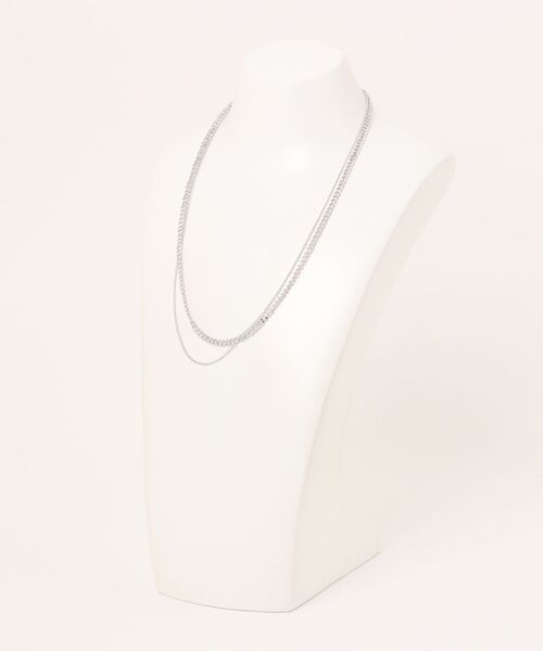 A.P.C.(アーペーセー)の「Minimal ネックレス(ネックレス・メンズ・シルバー・ONESIZE)」の2枚目の写真
