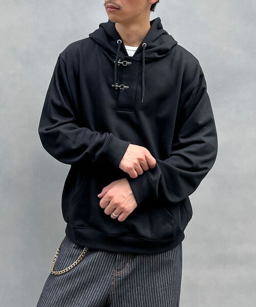 CIAOPANIC(チャオパニック)の「ファイヤーマンバックルヘンリーネックパーカー(パーカー・メンズ・ブラック/グレー・MEDIUM/LARGE)」の4枚目の写真