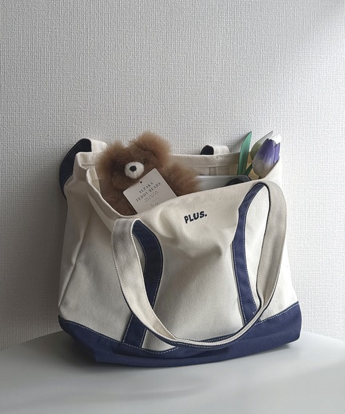 AS KNOW AS plus(アズノゥアズプラス)の「PLUS. ロゴ刺繍キャンバストートバッグM 【UNISEX ITEM】(トートバッグ・レディース・ブラウン/アイボリー/グリーン/ピンク・FREE)」の1枚目の写真