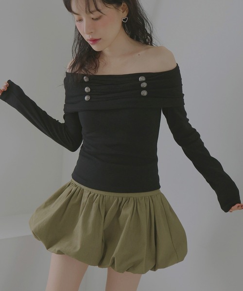 Mili affinity(ミリアフィニティー)の「ナポレオンオフショルロングスリーブTシャツ(Tシャツ/カットソー・レディース・ベージュ/ブラウン/ブラック・FREE)」の4枚目の写真