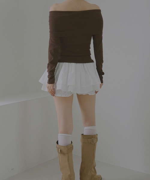 Mili affinity(ミリアフィニティー)の「ナポレオンオフショルロングスリーブTシャツ(Tシャツ/カットソー・レディース・ベージュ/ブラウン/ブラック・FREE)」の9枚目の写真
