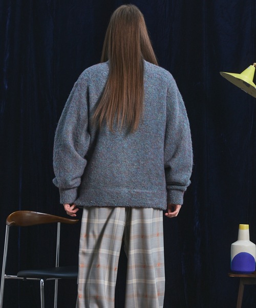MAISON SPECIAL(メゾンスペシャル)の「《UNISEX》メランジブークレーニットプライムオーバークルーネックカーディガン/Melange Boucle Knit Prime-Over Crew Neck Cardigan【MAISON SPECIAL/メゾンスペシャル】(カーディガン/ボレロ・メンズ・グレー/ブラック/ライトブルー・0/2/1)」の14枚目の写真