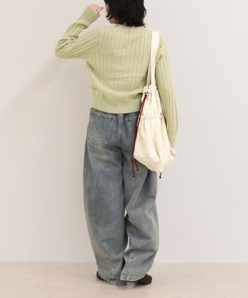 fredy emue(フレディエミュ)の「FR刺しゅうケーブル柄Vネックニットプルオーバー(ニット/セーター・レディース・グレー系その他2/グレー系その他/パープル系その他/グリーン系その他・38)」の7枚目の写真