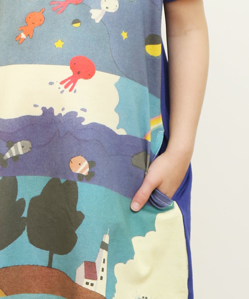 Design Tshirts Store graniph(デザイン ティーシャツ ストア グラニフ)の「コラボレーションAラインキッズワンピース/五味太郎(かぶさんとんだ)(ワンピース・キッズ・パープル・110/130/90)」の3枚目の写真