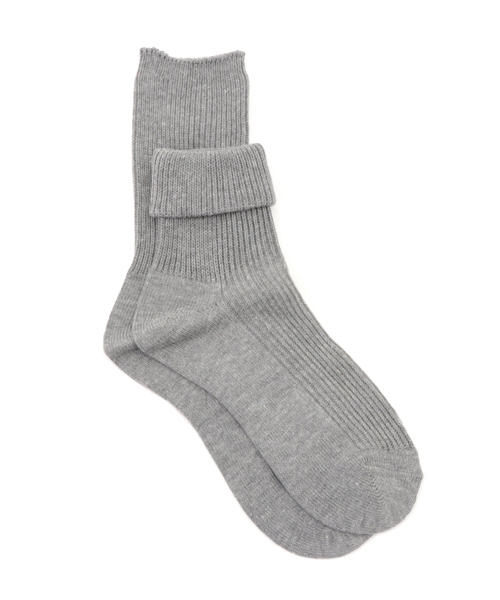 Right-on（ライトオン）の「【Right-on Basic】2WAY無地ソックス（ソックス/靴下・レディース・ライトベージュ/ブラック/ライトグレー/レッド/マスタード/ダークグレー/B/ダークグリーン/ワイン/オフホワイト・23-25）」の3枚目の写真