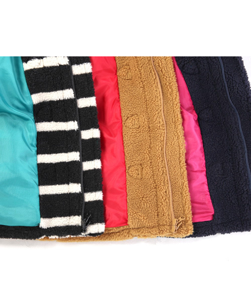 X-girl(エックスガール)の「BOA DUFFLE COAT(ダッフルコート・レディース・ブラック/ベージュ/ネイビー・1/2)」の14枚目の写真