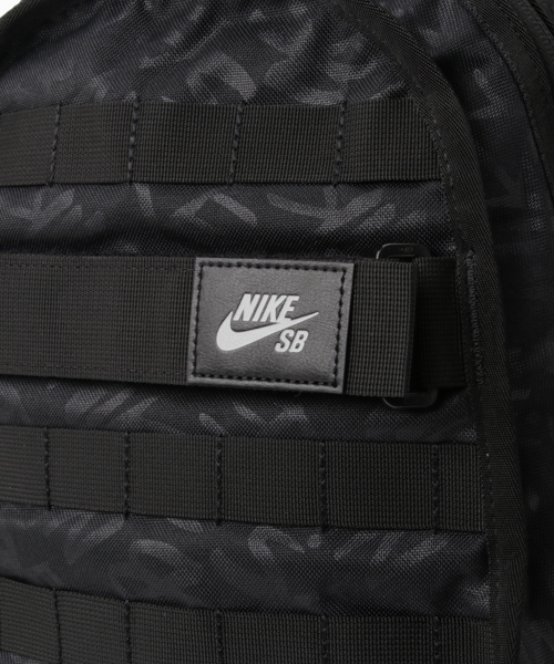 NIKE SB（ナイキエスビー）の「NIKE SB / ナイキSB グラフィック バックパック（バックパック/リュック）」 WEAR