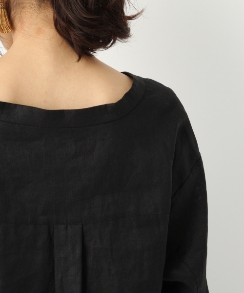 A part by（アパートバイ）の「リネンVチュニックシャツ7S 766271 （シャツ/ブラウス・レディース・ブラック/ダークオレンジ/ホワイト・FREE）」の6枚目の写真