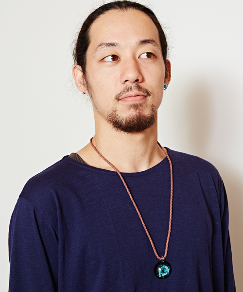 チャイハネ(チャイハネ)の「【チャイハネ】ギャラックMEN'Sピアス(ピアス(両耳用)・メンズ・ブラック/ターコイズブルー/クリア/ブラウン/レッド・FREE)」の8枚目の写真